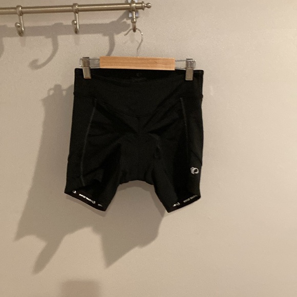 2/$30 🖤 Pearl Izumi Sugar bike shorts 🖤 medium - Picture 2 of 12